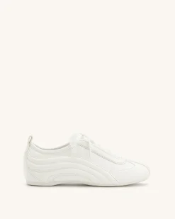 Ferne Streamlined Lustrous Sneakers - White